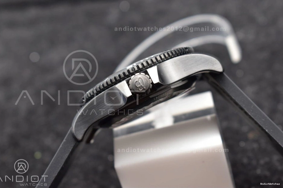 Yellow Automatic Best Edition Bezel Dial 44 1175 GoAnywhere Strap TF Black on Black Superocean A Rubber 1:1 0101